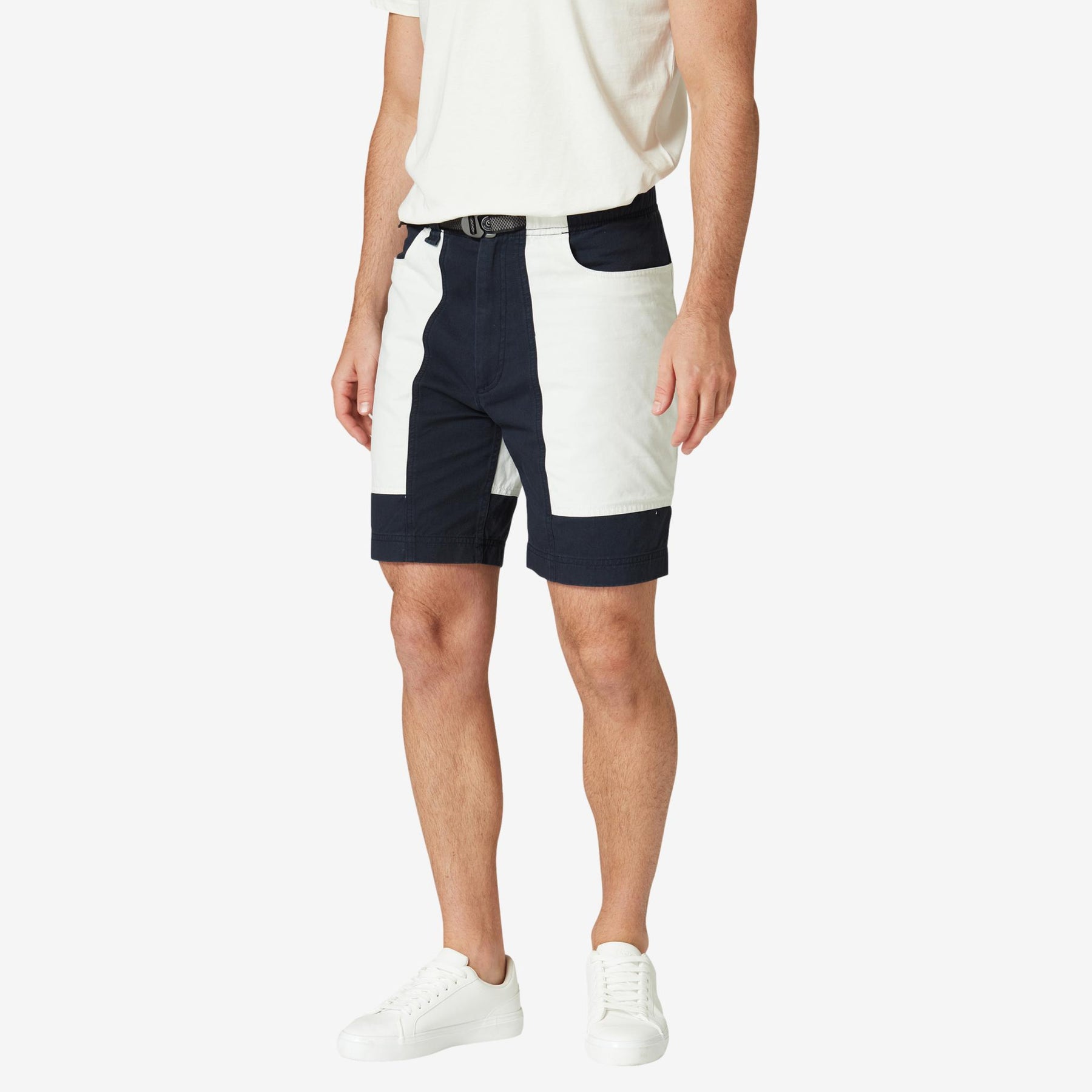 Breeze Blocked Shorts Dark Navy
