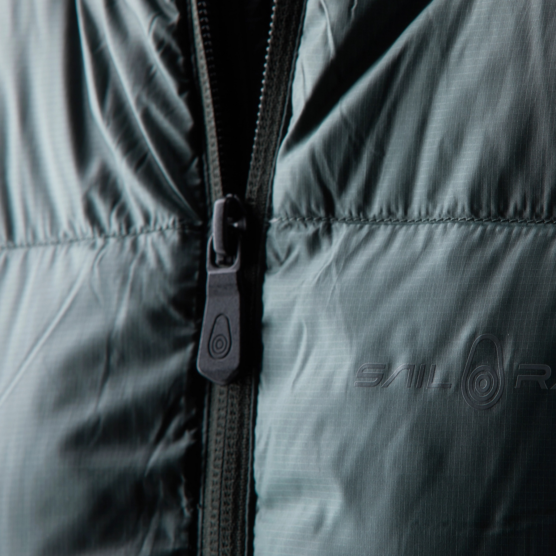 Cloud Down Hood Aurora Green-Sail Racing-Phrase