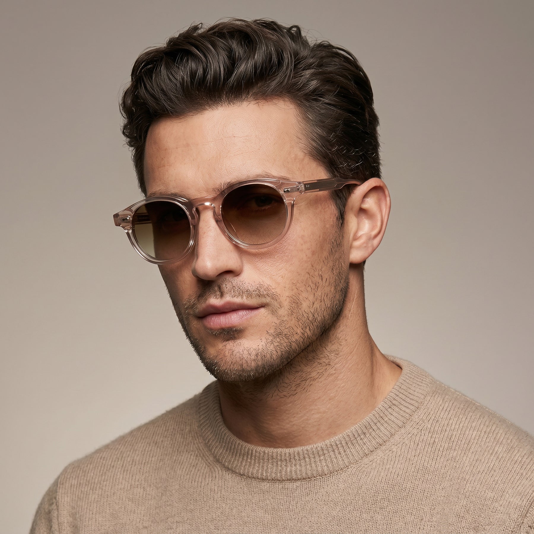 03 Sunglasses Ecru
