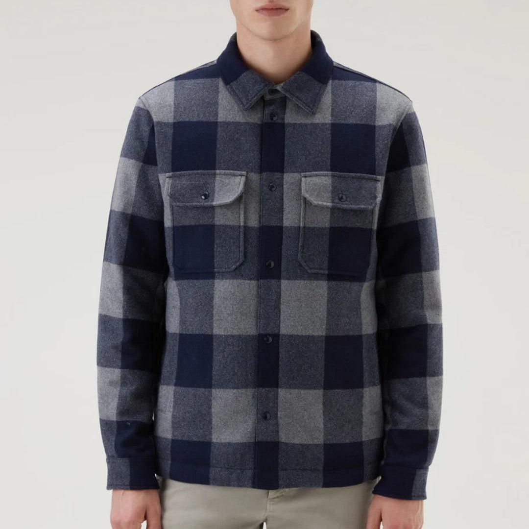 Alaskan Checked Wool Overshirt Navy-Jakke-Woolrich-phrase3