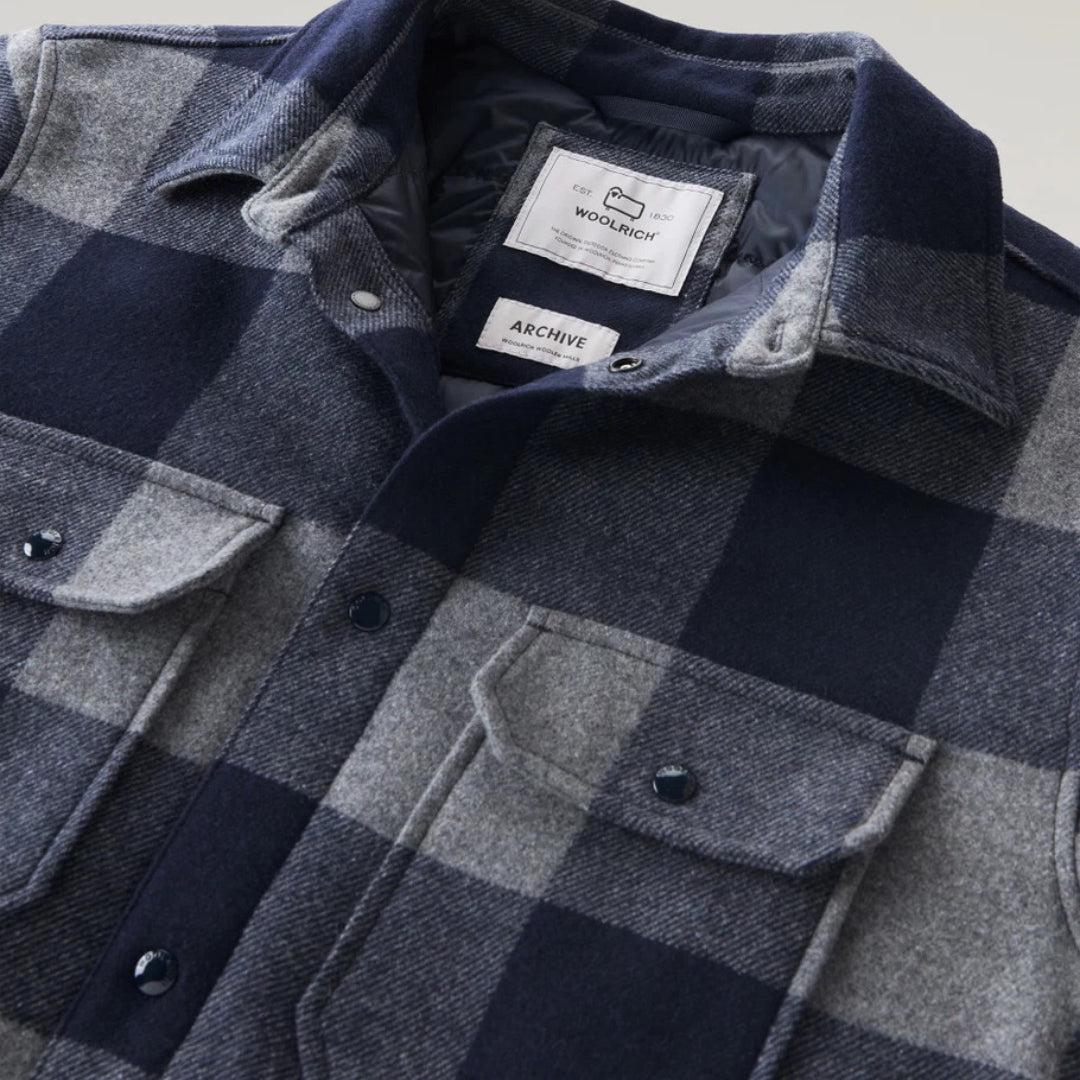 Alaskan Checked Wool Overshirt Navy-Jakke-Woolrich-phrase3