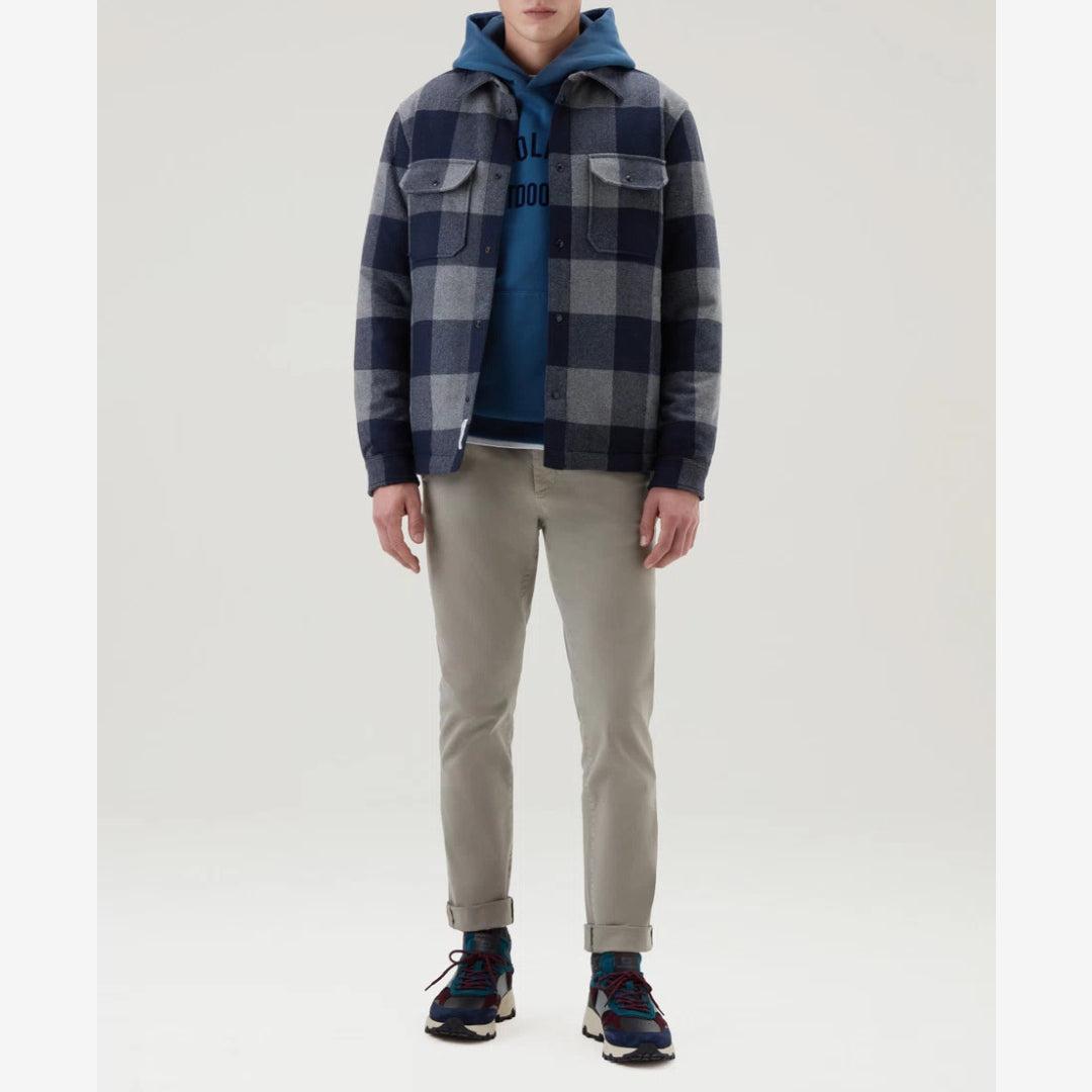 Alaskan Checked Wool Overshirt Navy-Jakke-Woolrich-phrase3