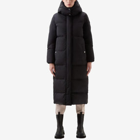 Aurora Long Parka Black-Jakke-Woolrich-phrase3