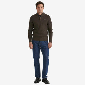 Bernard Cotton Halfzip Brown-Genser-Morris Stockholm-phrase3