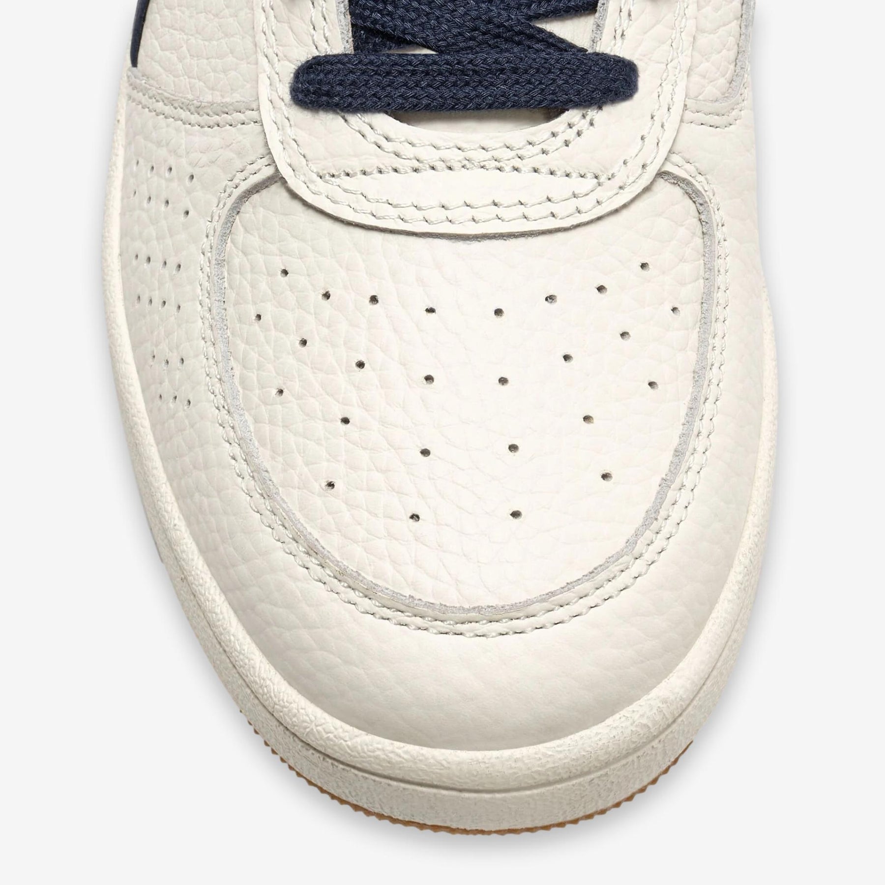 B. Elite Dominio Heritage White/Peacoat