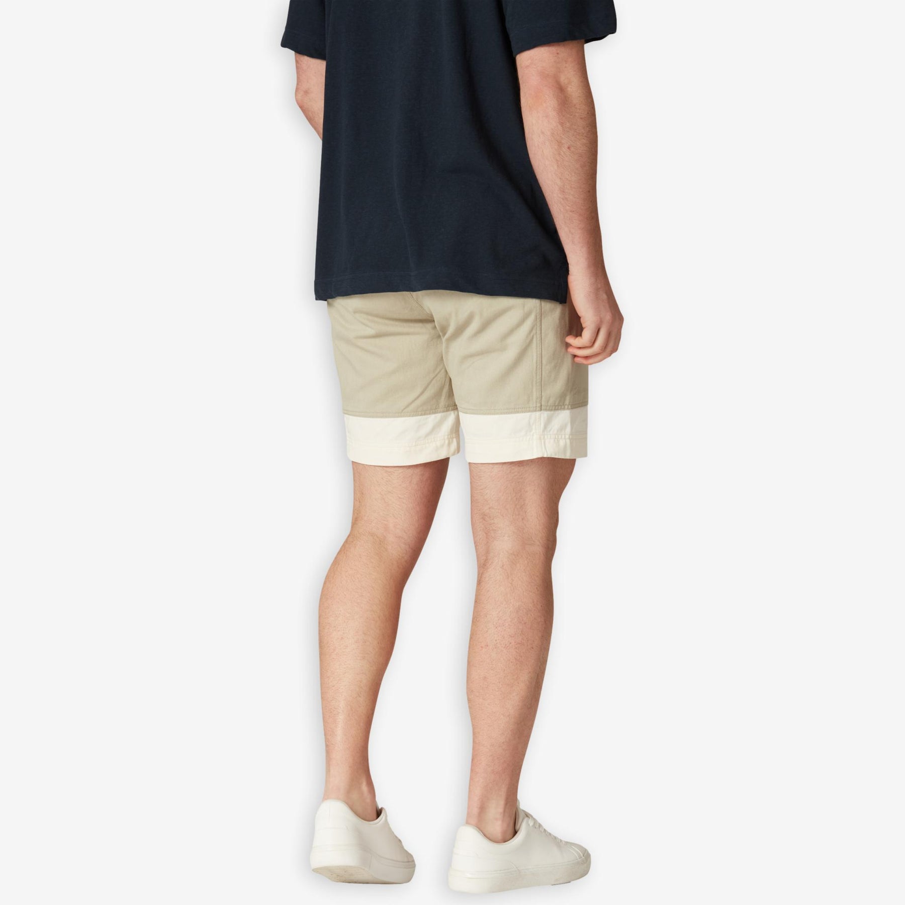 Breeze Blocked Shorts Offwhite