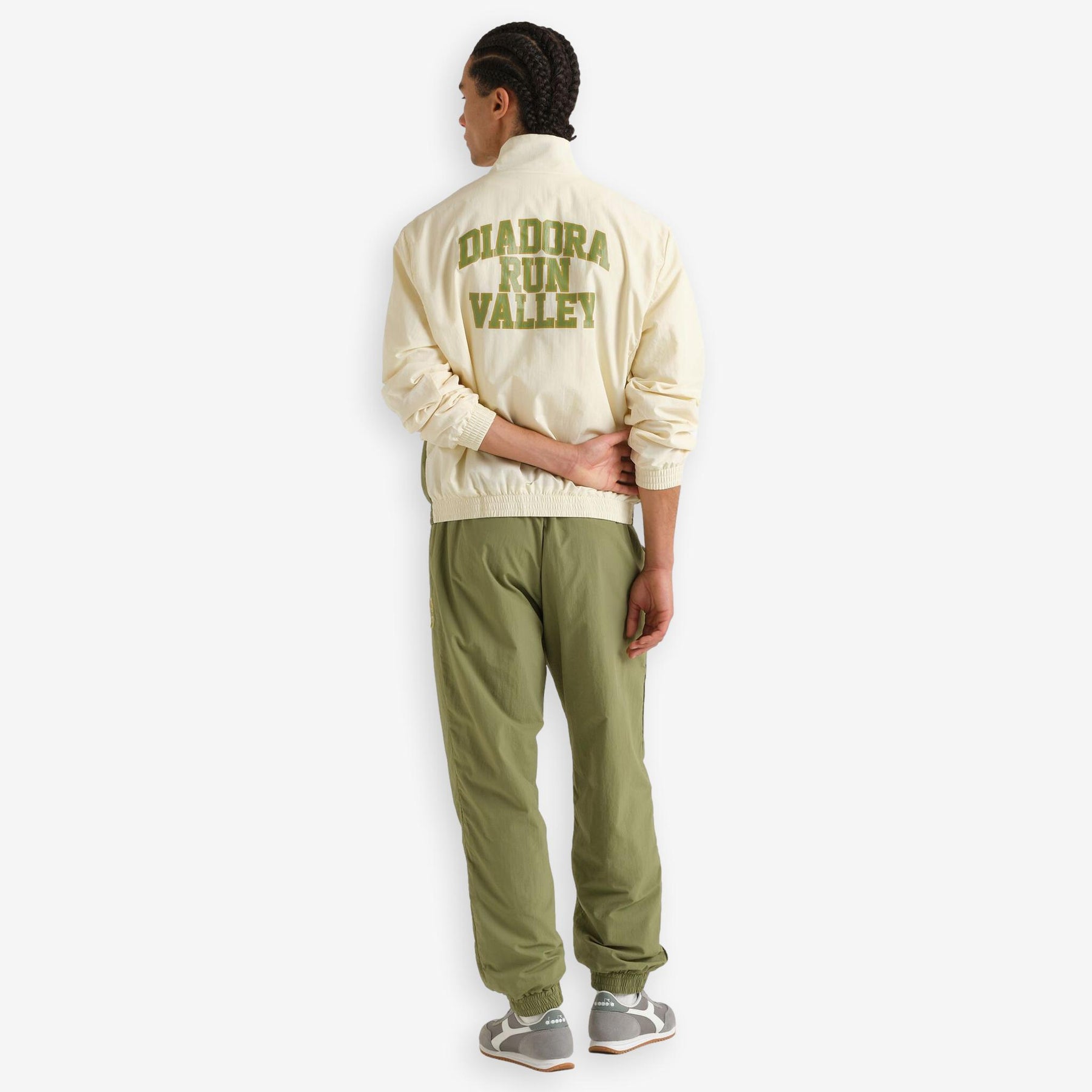 Run Valley Track Jacket Offwhite